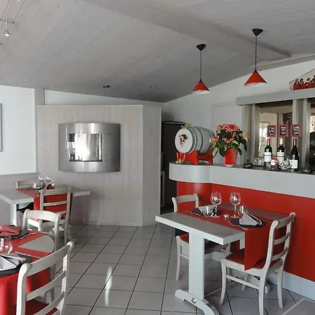 ベッド・アンド・ブレックファスト La Maison De Maidara *