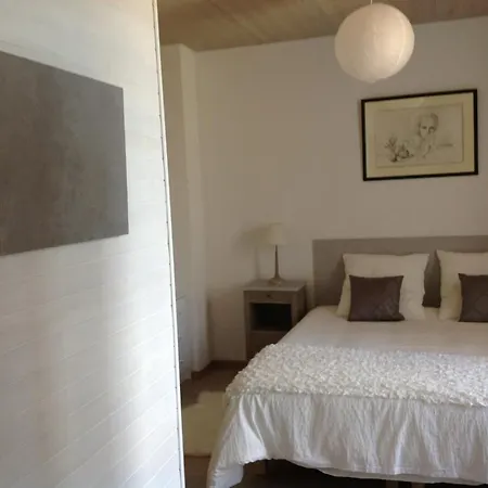 La Maison De Maidara ベッド・アンド・ブレックファスト Olby