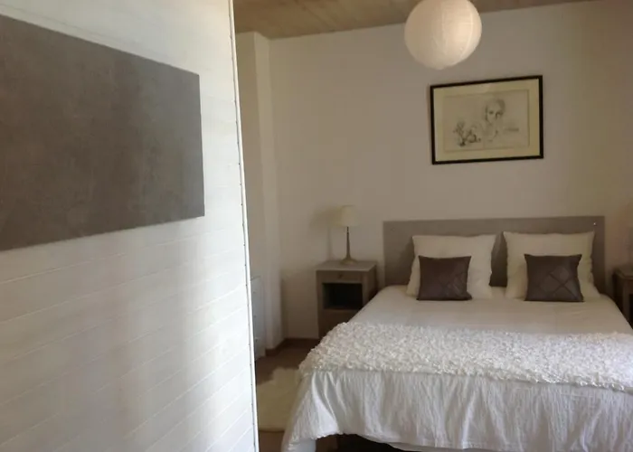 La Maison De Maidara Nocleg ze śniadaniem Olby